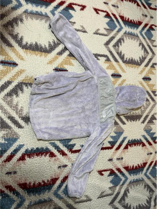 The North Face full-zip, super soft, light Purple  hooded fleece EUC size 6T - Picture 5 of 5